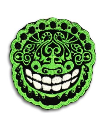 fotoproducto_parchados_patches_s102_monje_sonriente
