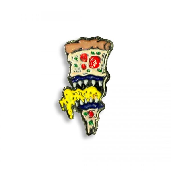 enamel_pin_parchados_monster_pizza_fotoproducto