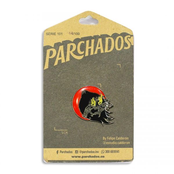 fotoproducto_pin_deadskull_parchados_empaque