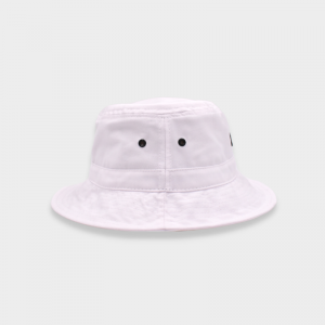 bucket_hat_basico_blanco_lateral_drc_parchados