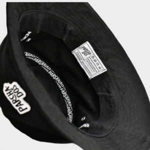 bucket_hat_basico_negro_interior_parchados